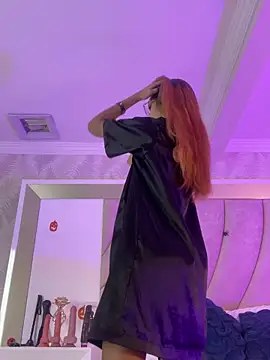 AnnahiBaker online show from November 2, 4:42 pm