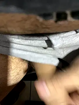 uto857 online show from October 2, 1:51 pm