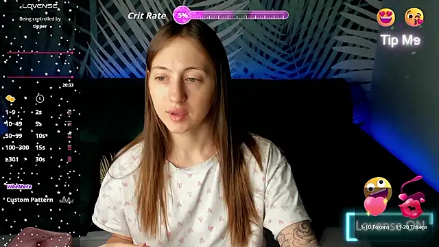 Snapshot of ChristyCrayme chatting on February 27, 9:48 pm ChristyCrayme online show from February 27, 9:48 pm