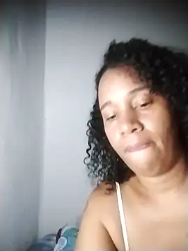 Snapshot of EbonyHorrny chatting on January 11, 5:01 am EbonyHorrny online show from January 11, 5:01 am