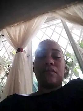 Snapshot of EbonyHorrny chatting on February 22, 4:49 pm EbonyHorrny online show from February 22, 4:49 pm