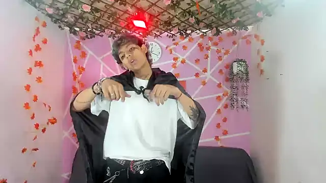 Bastian boyshot77 online show from October 23, 2:38 pm