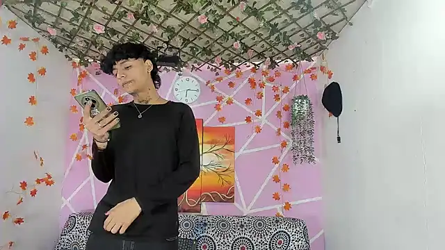 Bastian boyshot77 online show from December 5, 6:04 pm