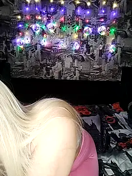 Snapshot of HoneyNelly chatting on February 11, 11:54 pm HoneyNelly online show from February 11, 11:54 pm