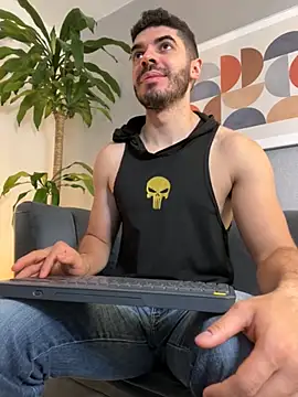 AxelThompson  online show from November 26, 11:33 am