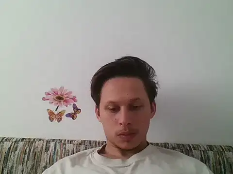 Snapshot of luciferalpha1231 chatting on September 15, 1:44 pm luciferalpha1231 online show from September 15, 1:44 pm