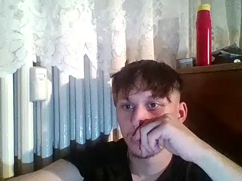 Snapshot of luciferalpha1231 chatting on September 20, 10:44 pm luciferalpha1231 online show from September 20, 10:44 pm