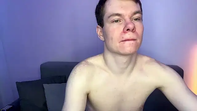 Snapshot of julielourens chatting on February 28, 7:20 am julielourens online show from February 28, 7:20 am