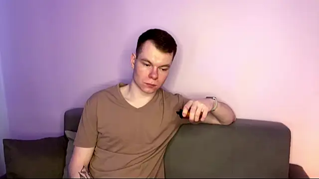 Snapshot of julielourens chatting on March 11, 7:36 am julielourens online show from March 11, 7:36 am