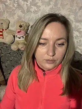 hotsteacher online show from February 17, 2:41 am