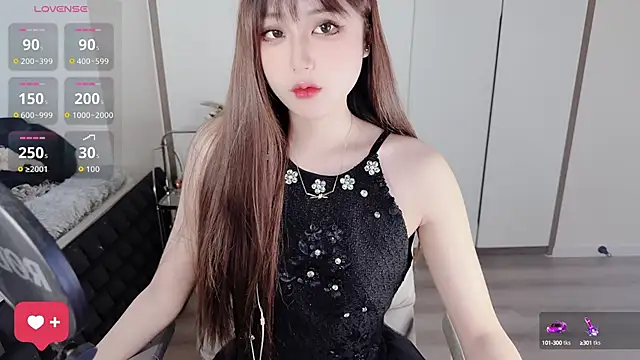 OwQoll online show from September 12, 4:45 am