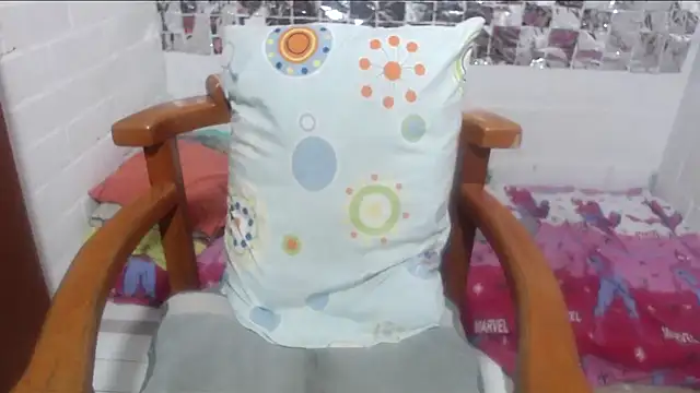 rose-crystal online show from December 16, 1:05 pm