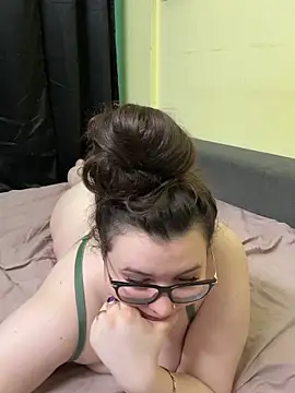 HaleyAyush online show from February 15, 4:36 pm