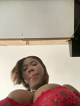 Alexia 24 online show from April 8, 7:36 pm