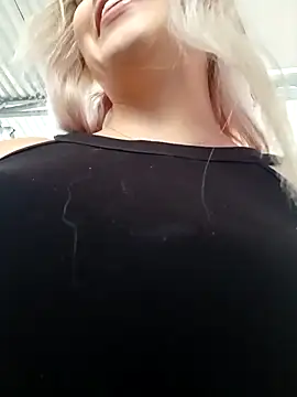 Snapshot of Belinda-Naughty chatting on October 7, 1:19 pm Belinda-Naughty online show from October 7, 1:19 pm