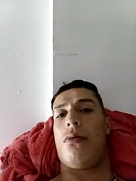 Snapshot of lacone1028 chatting on November 16, 10:21 am lacone1028 online show from November 16, 10:21 am