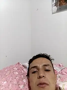 Snapshot of lacone1028 chatting on March 7, 5:37 am lacone1028 online show from March 7, 5:37 am