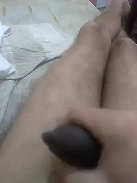 Snapshot of GuilhermeYuree chatting on September 11, 7:08 am GuilhermeYuree online show from September 11, 7:08 am