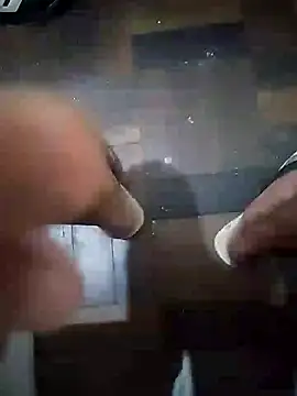 Snapshot of GuilhermeYuree chatting on September 22, 2:46 am GuilhermeYuree online show from September 22, 2:46 am