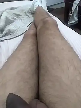 Snapshot of GuilhermeYuree chatting on September 26, 9:13 am GuilhermeYuree online show from September 26, 9:13 am