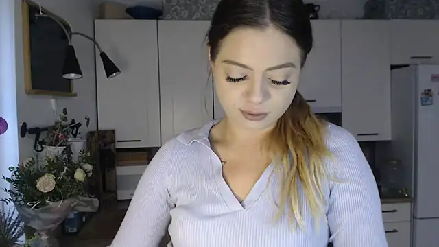 BuffyxLUST online show from September 17, 6:59 am