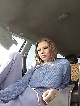 Snapshot of YOURLIKAA chatting on January 17, 6:51 am YOURLIKAA online show from January 17, 6:51 am