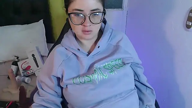 KrystalAdams online show from February 14, 1:08 pm