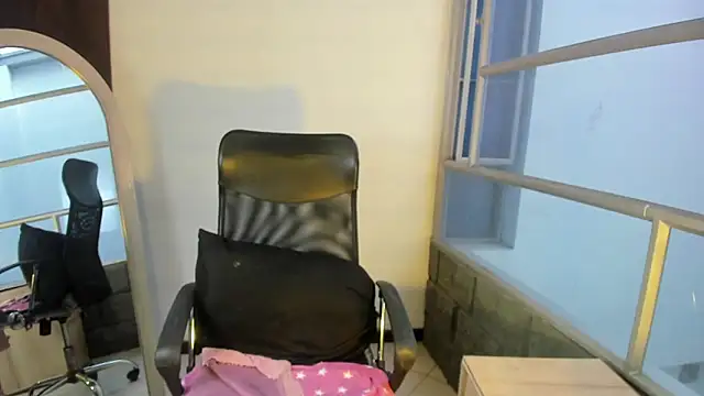 Pamela Squirtt online show from September 15, 2:17 pm