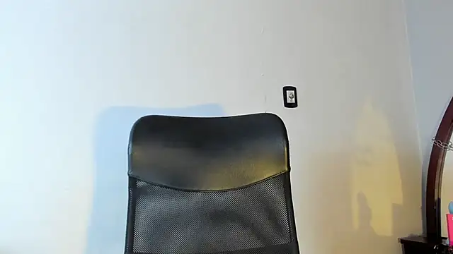 Snapshot of Pamela_Squirtt chatting on February 11, 1:27 pm Pamela Squirtt online show from February 11, 1:27 pm