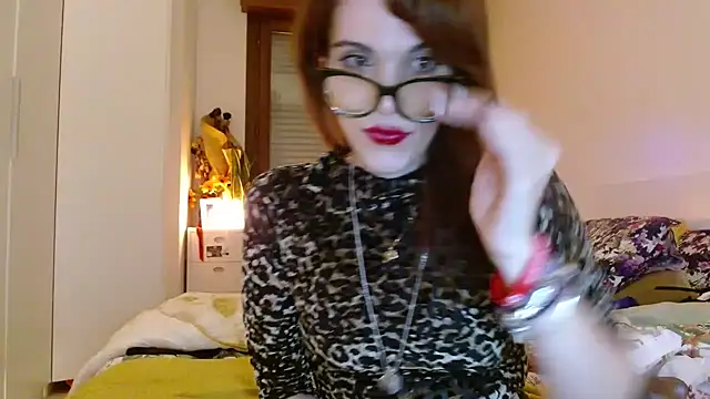 refem9 online show from October 24, 4:47 pm