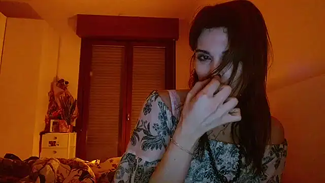 refem9 online show from November 6, 5:36 pm