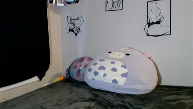 celeste xxoo online show from December 4, 2:04 pm