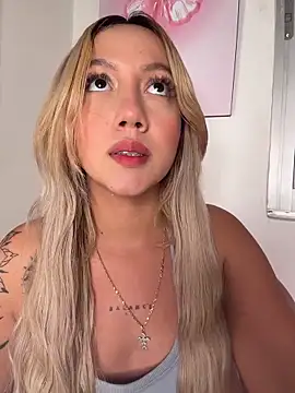 Snapshot of Becca_Johnson_u chatting on February 4, 11:31 pm Becca Johnson u online show from February 4, 11:31 pm