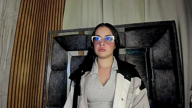 Cherry  Hot online show from November 24, 4:12 am