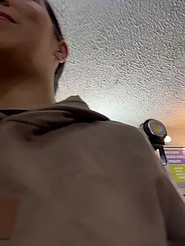 SALOME KORLAND online show from February 18, 7:21 pm