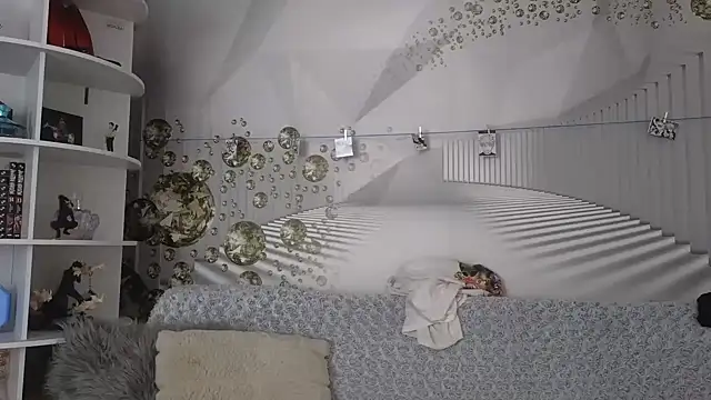 EvoletteLouLou online show from September 27, 12:54 pm