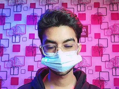 ChiseledCharm online show from December 15, 8:46 pm