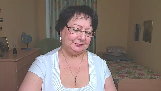 Margo Moll online show from January 9, 9:12 am