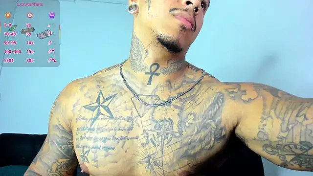 Snapshot of David_tatto1 chatting on June 26, 2:16 am David tatto1 online show from June 26, 2:16 am