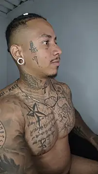 Snapshot of David_tatto1 chatting on June 27, 3:55 am David tatto1 online show from June 27, 3:55 am