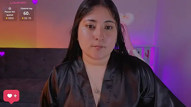 Gaby  Howards online show from April 4, 7:00 pm