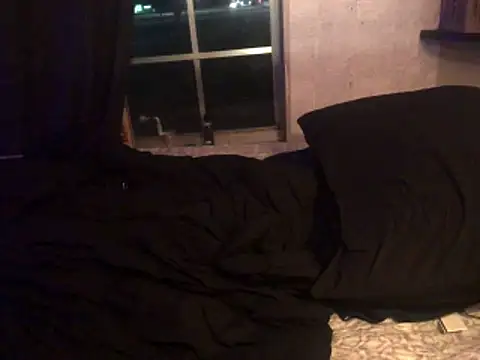 Snapshot of lilthicky352 chatting on November 14, 5:17 am lilthicky352 online show from November 14, 5:17 am