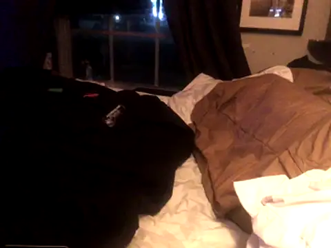 Snapshot of lilthicky352 chatting on December 4, 8:23 am lilthicky352 online show from December 4, 8:23 am