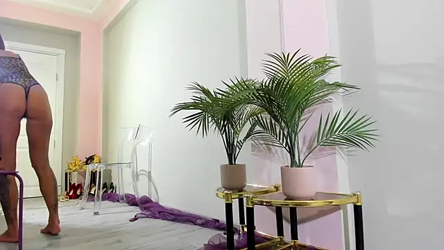 MayaHellen online show from January 11, 6:07 am