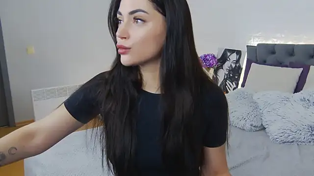 Snapshot of Agnessa chatting on October 21, 7:31 am Agnessa online show from October 21, 7:31 am