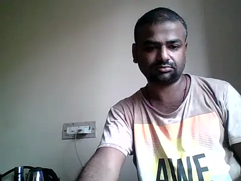 Snapshot of sree4143 chatting on December 5, 9:51 am sree4143 online show from December 5, 9:51 am