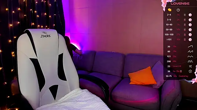 deboramoore online show from September 15, 2:22 am