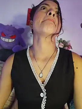 Fox Roxxan online show from April 6, 2:09 am