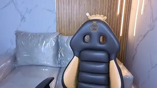 Snapshot of Stephany_Rodriguez chatting on November 21, 8:07 pm Stephany Rodriguez online show from November 21, 8:07 pm