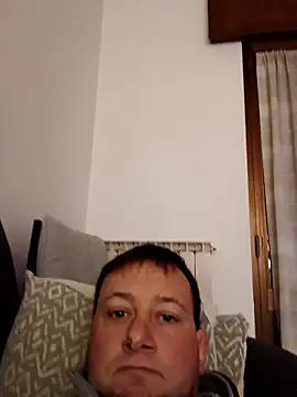 Snapshot of Alessio1987 chatting on January 7, 5:37 pm Alessio1987 online show from January 7, 5:37 pm